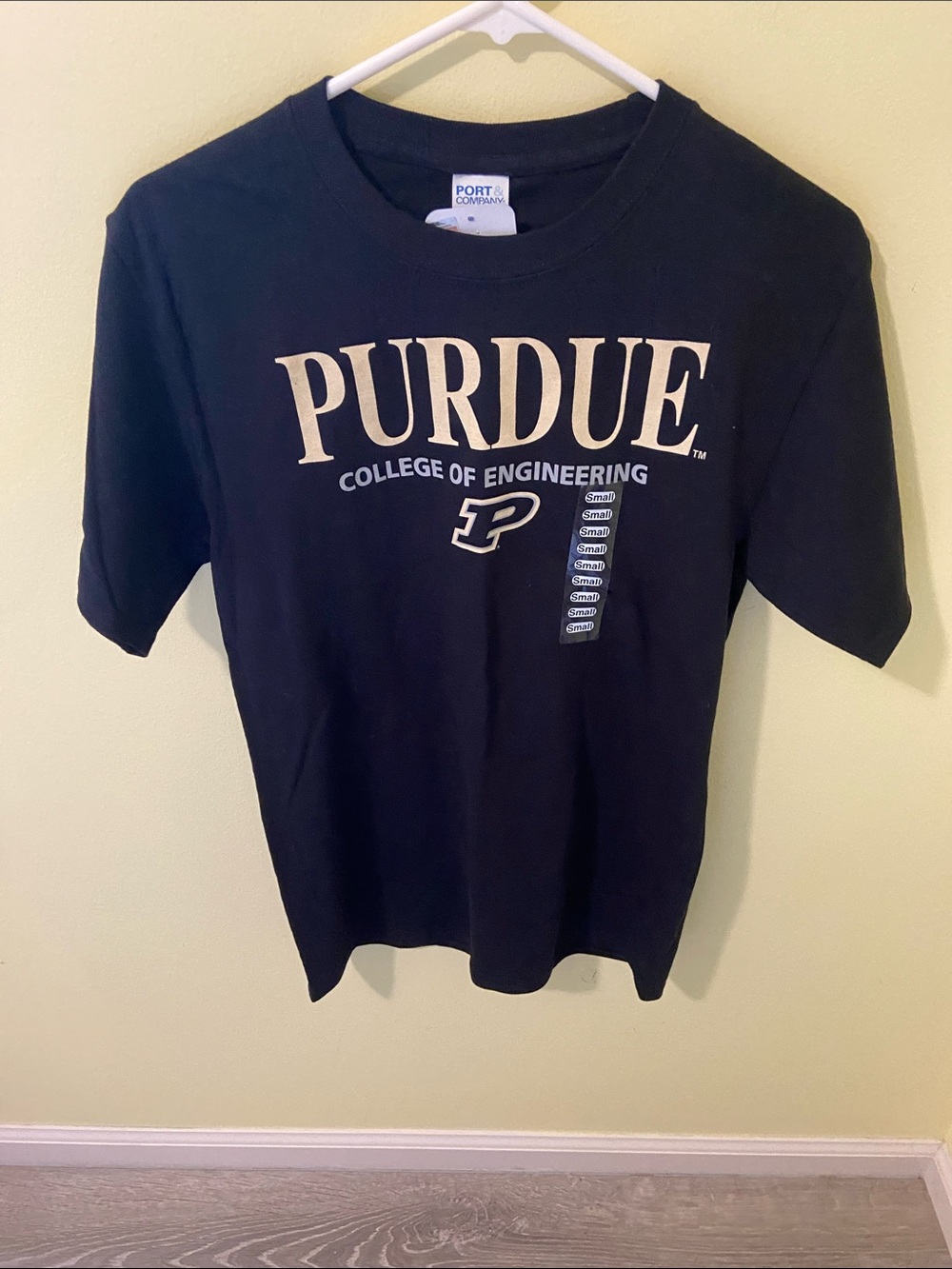 2/$15 Gildan Black Purdue College of Engineering Short Sleeve Tee